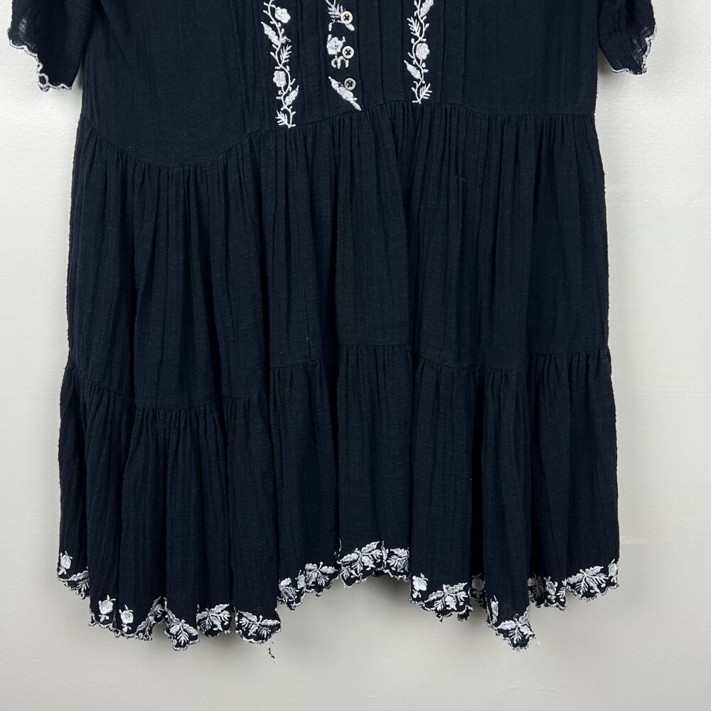 Free People Black Santiago Embroidered Short Sleeve Boho Mini Dress Size S - Picture 3 of 8